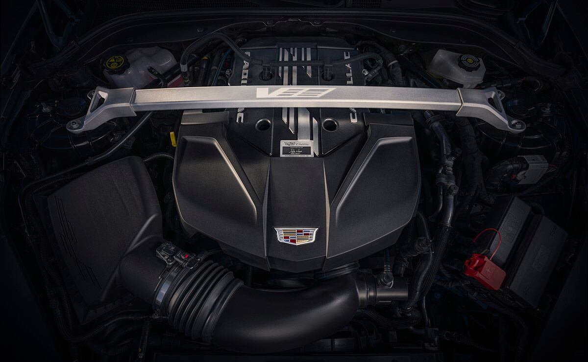 2025 Cadillac CT5-V Blackwing engine.jpg