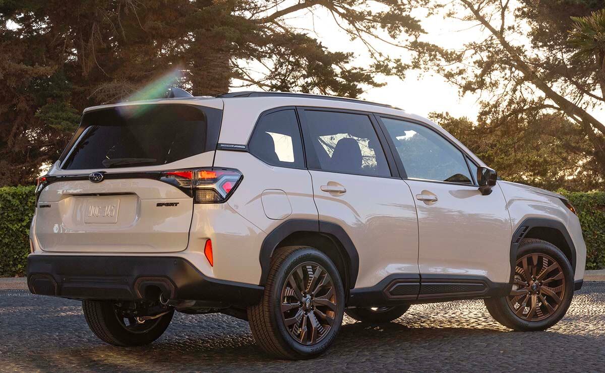 2025 Subaru Forester rear quarter