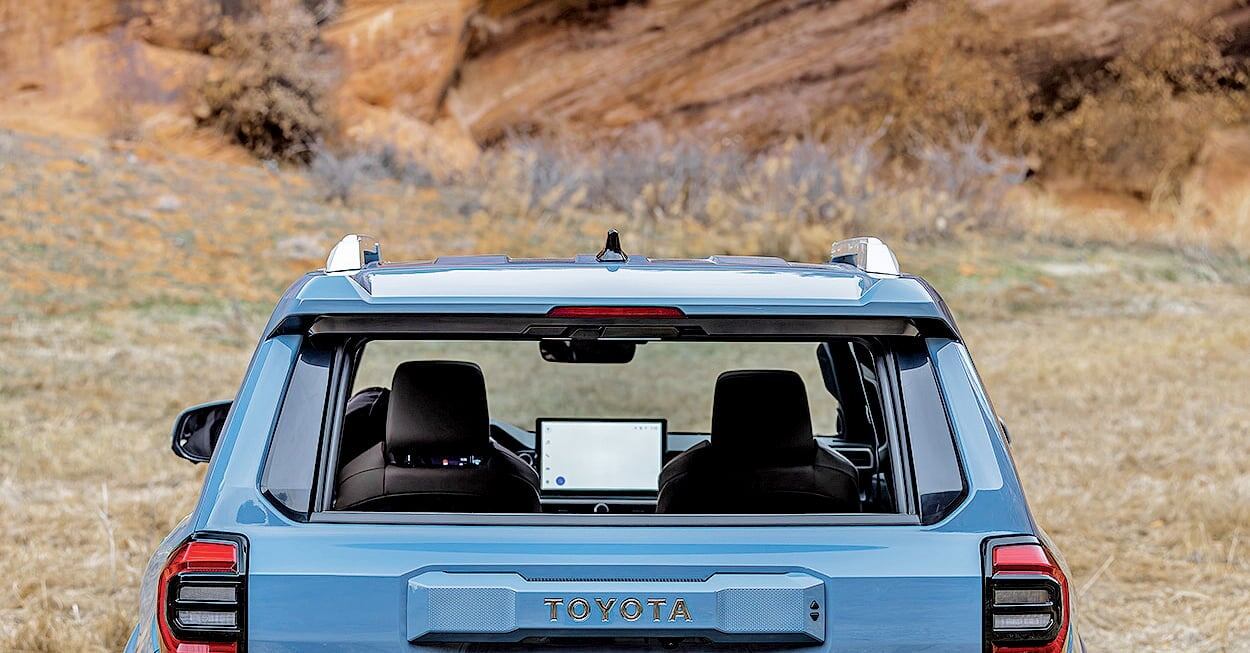 toyota_4runner_tease-MAIN_i.jpg