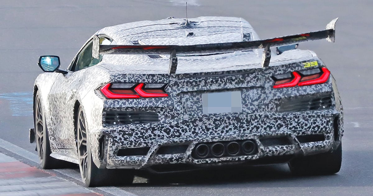 Corvette ZR1 spy photo rear