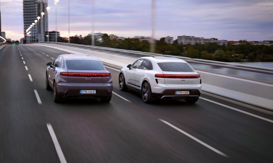 Macan EVs rear dynamic.jpg