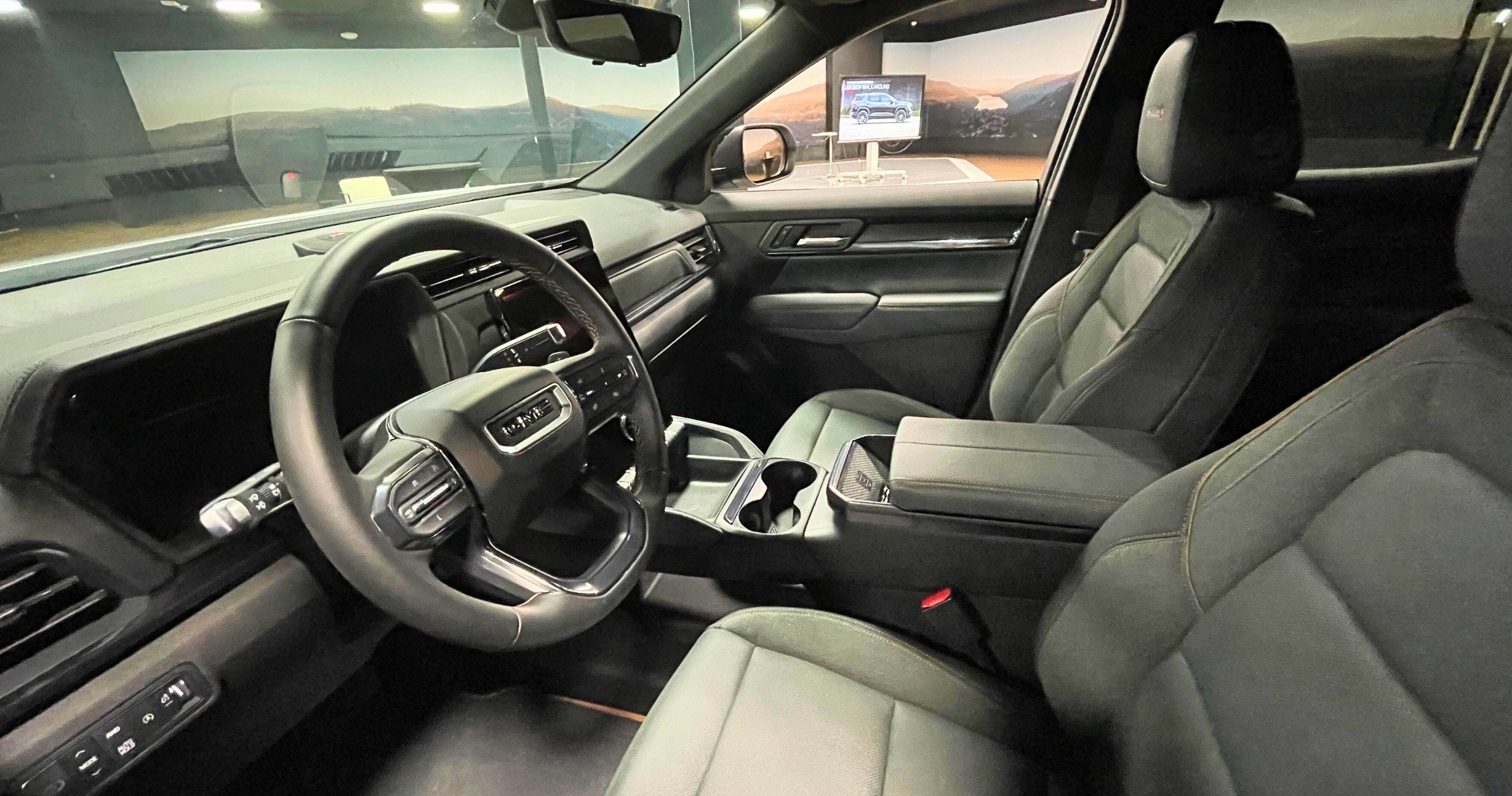 2026-gmc-terrain-denali-vanhulle-cockpit-03.jpg