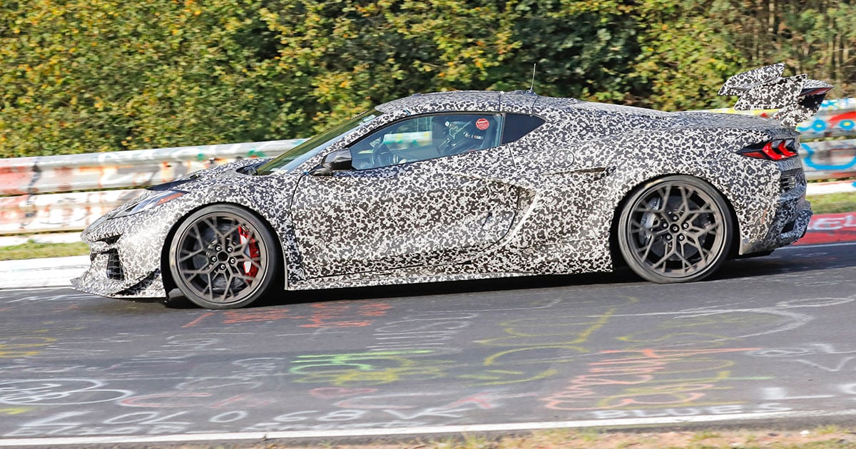 Corvette ZR1 spy photo side