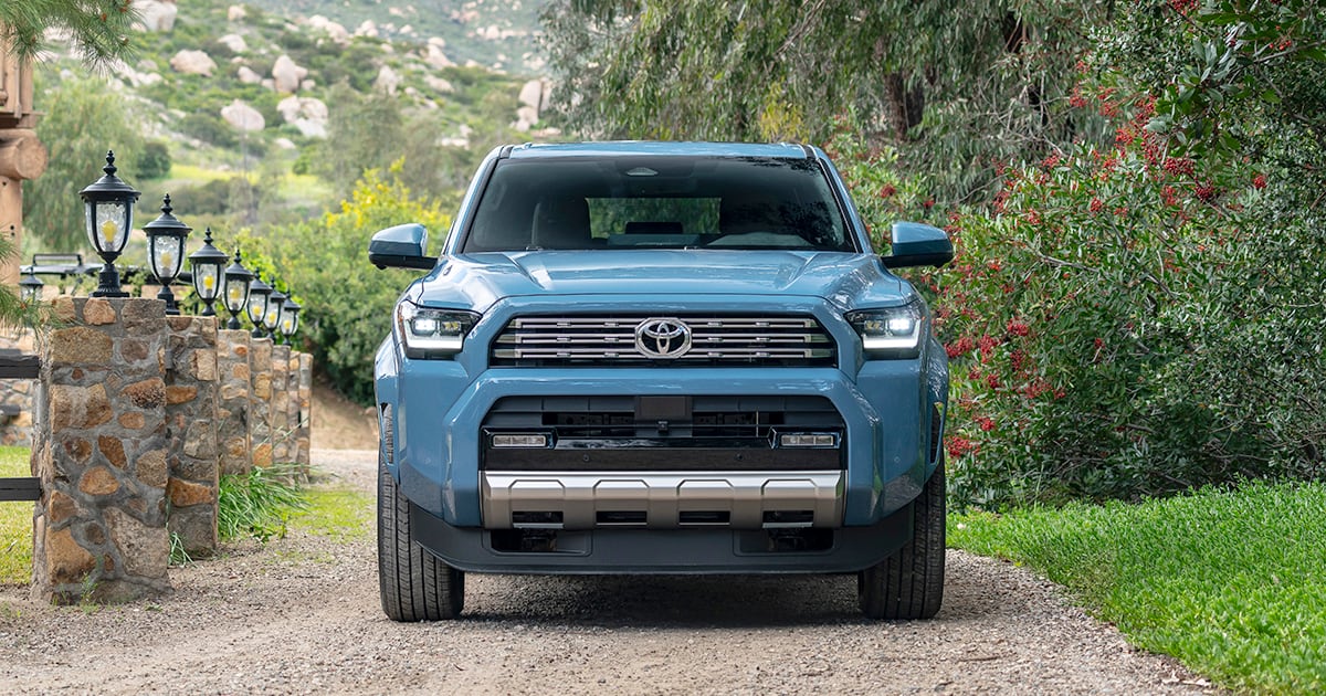 2025 Toyota 4Runner Limited front.jpg